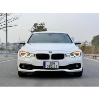 BMW 320i sx 2016 trắng kem